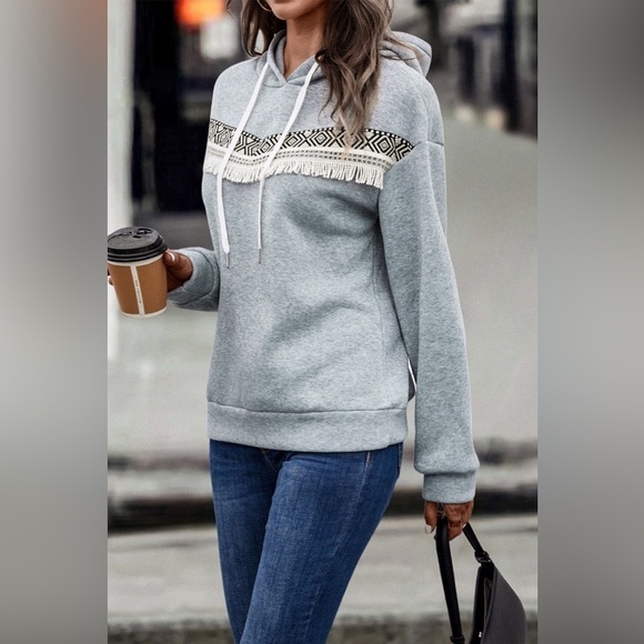 Contrast Fringe Hoodie - Picture 3 of 4